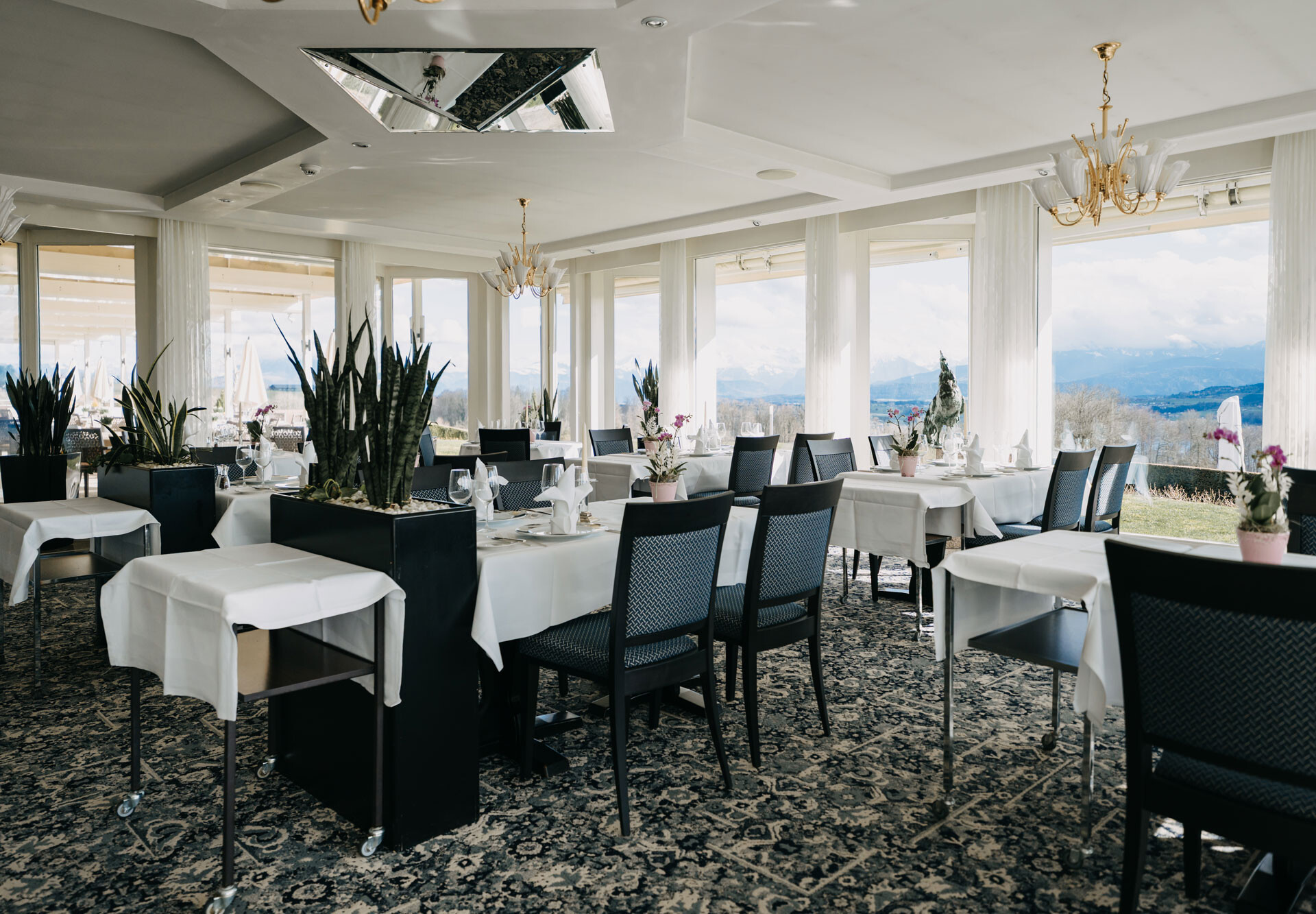 hotel_restaurant_vogelsang_restaurant_02.jpg